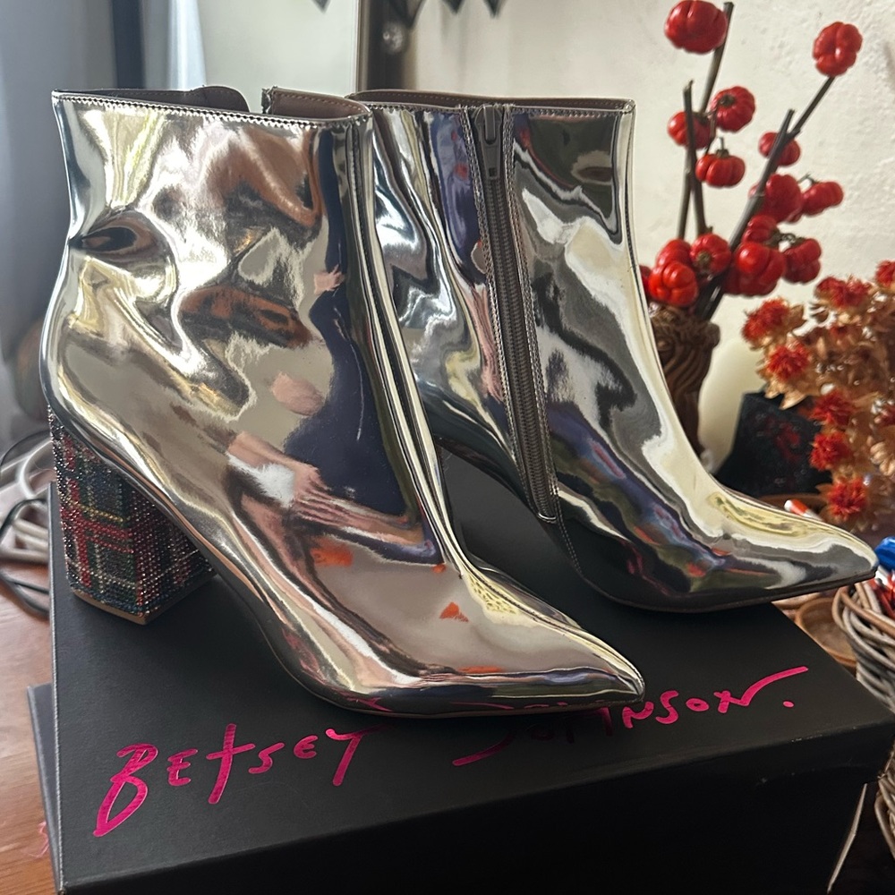 Betsey Johnson Boots